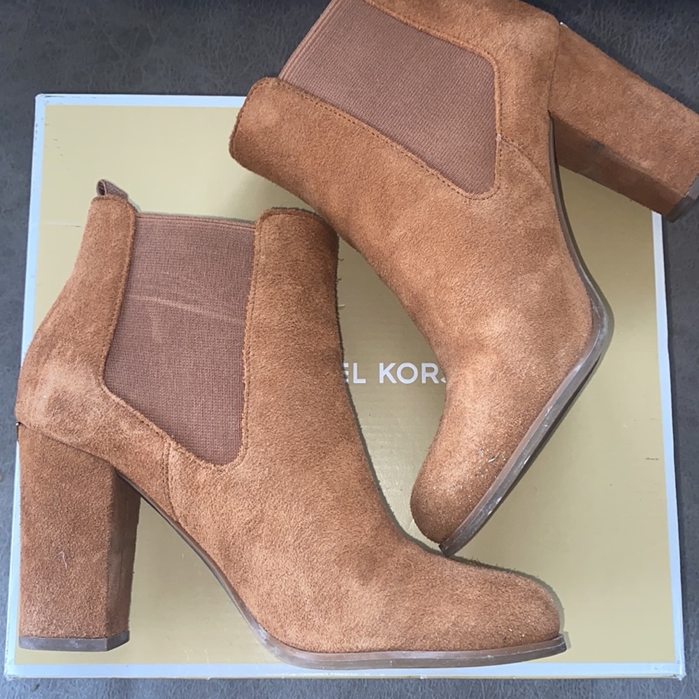 Light brown suede boots 3.5 inch heels - Picture 5 of 6